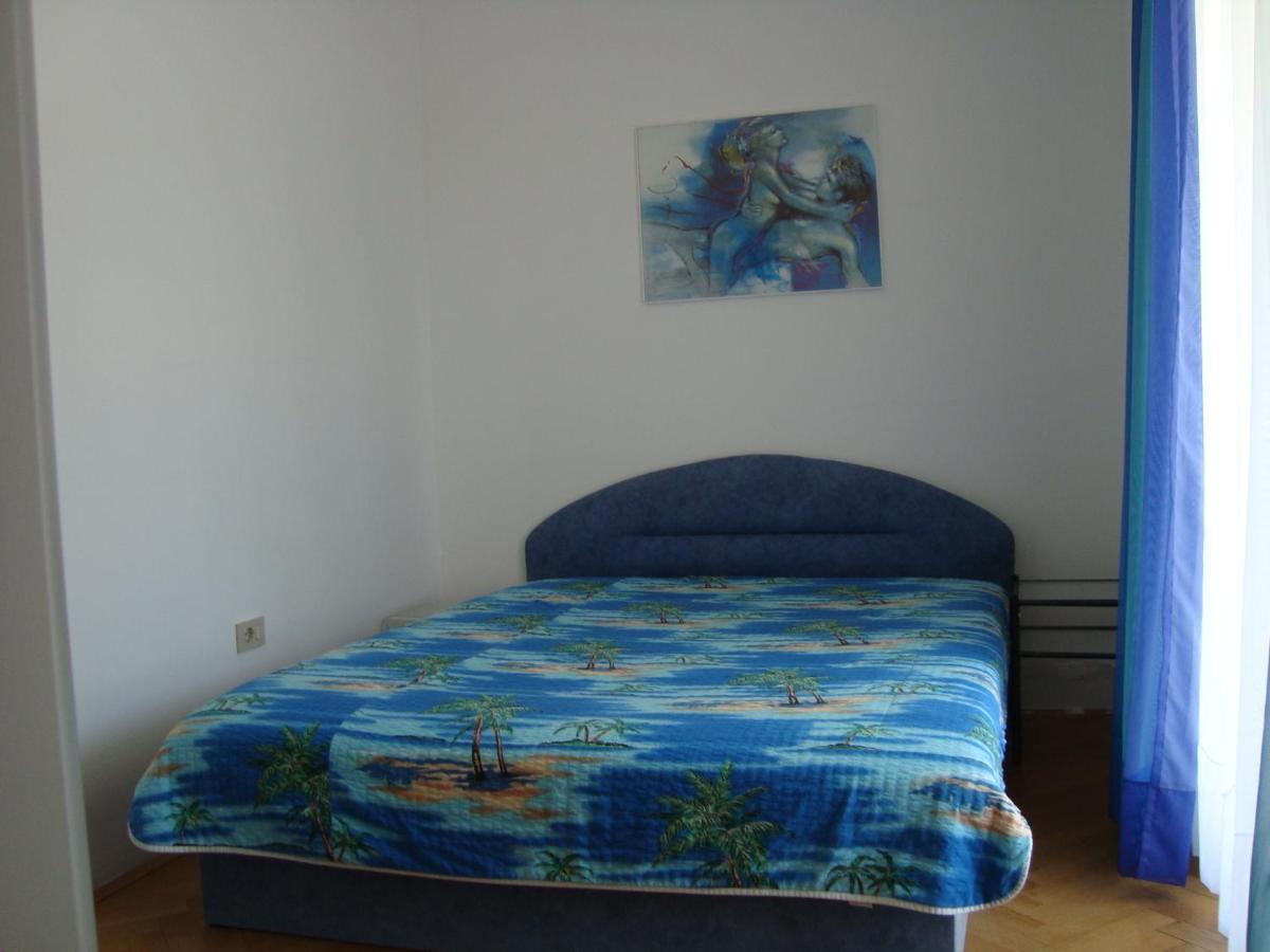 Apartman Carmen Crveni Vrh Bagian luar foto